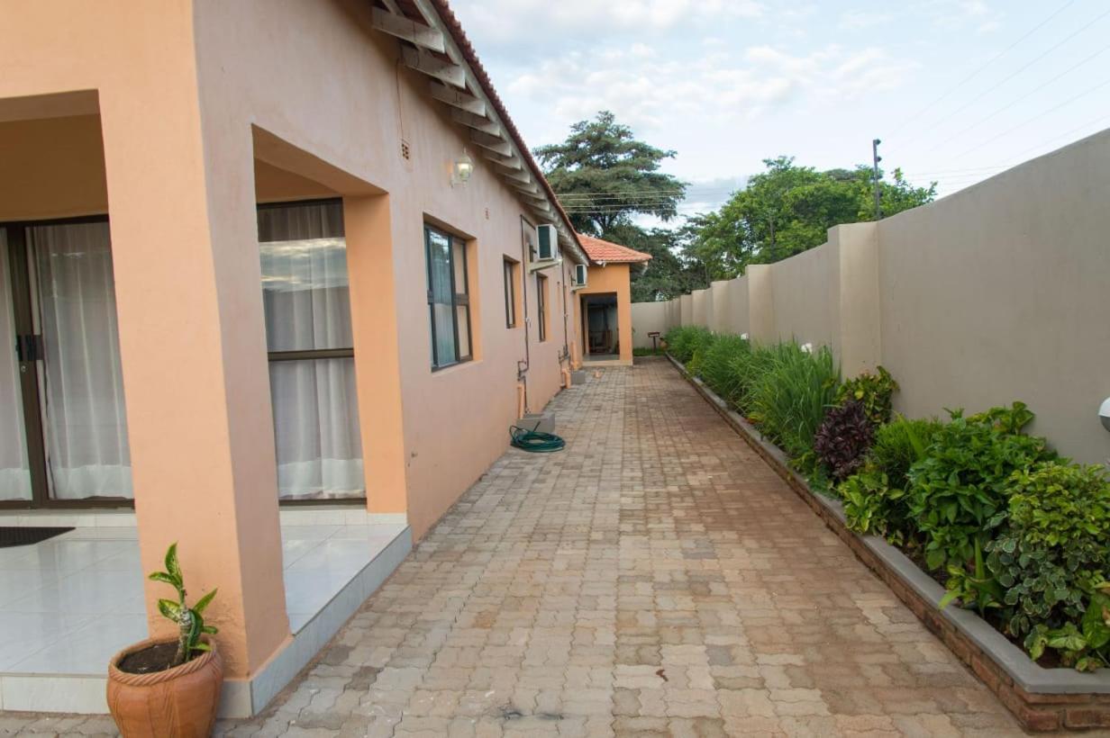 848 Guest House Καταρράκτες Βικτωρίας Εξωτερικό φωτογραφία