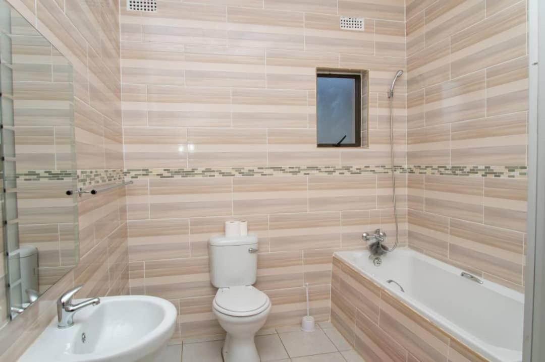 848 Guest House Καταρράκτες Βικτωρίας Δωμάτιο φωτογραφία